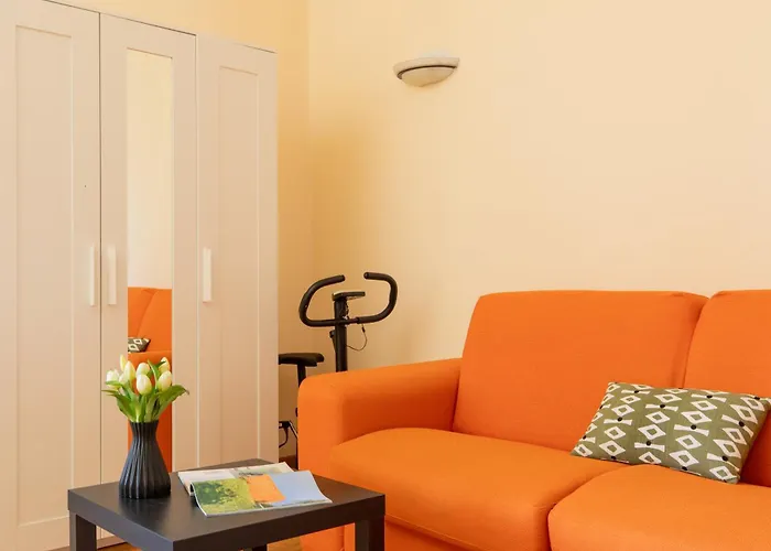 Iflat Bright & Comfy 2-bedroom Near Vatican